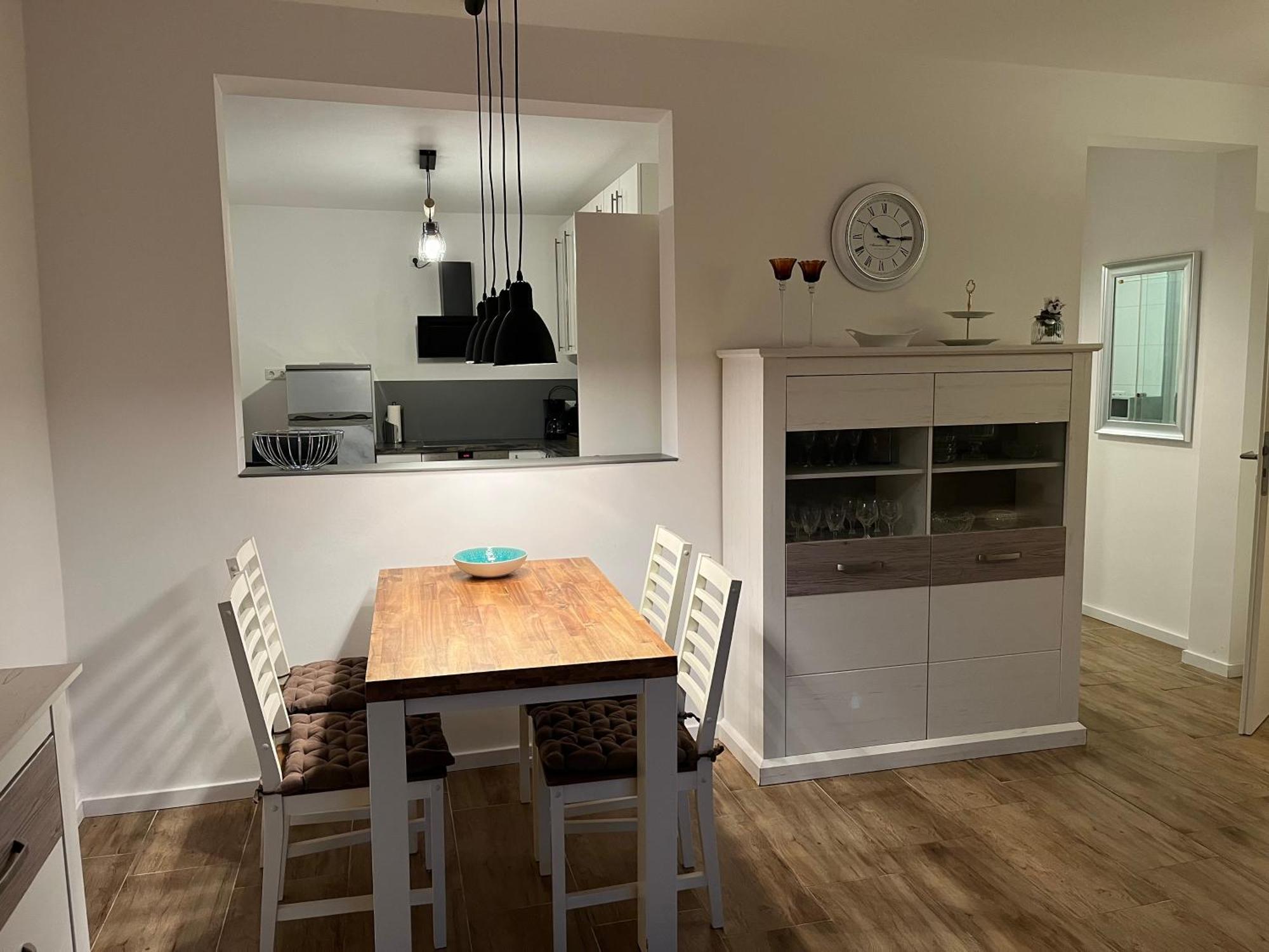 Wunderschoene Ferienwohnung Mit Balkon Auf Dem Bauernhof 그레벤 외부 사진