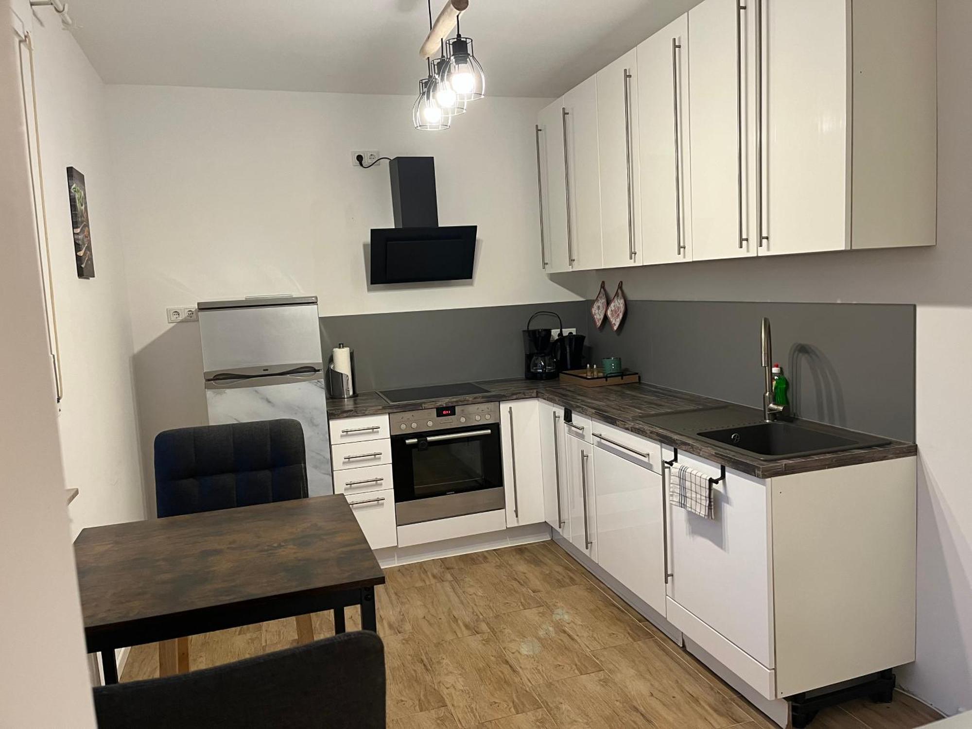 Wunderschoene Ferienwohnung Mit Balkon Auf Dem Bauernhof 그레벤 외부 사진