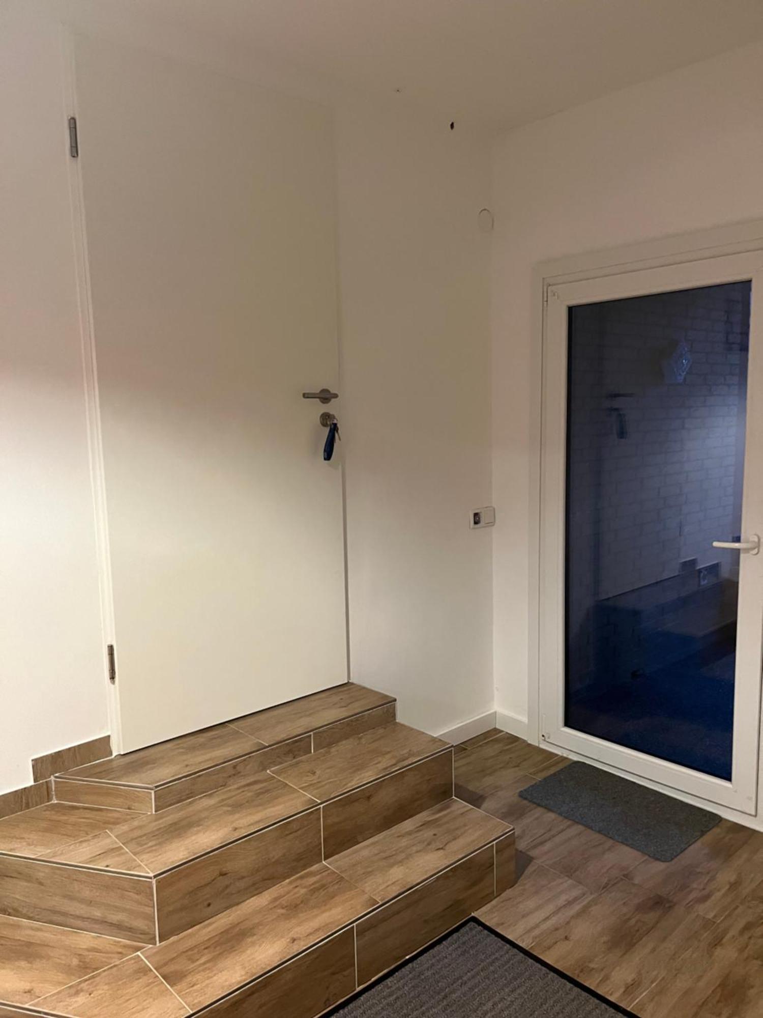 Wunderschoene Ferienwohnung Mit Balkon Auf Dem Bauernhof 그레벤 외부 사진